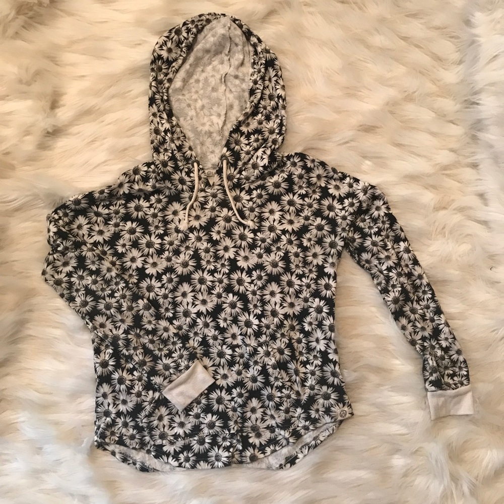 LA Hearts Daisy Hoodie ⭐️